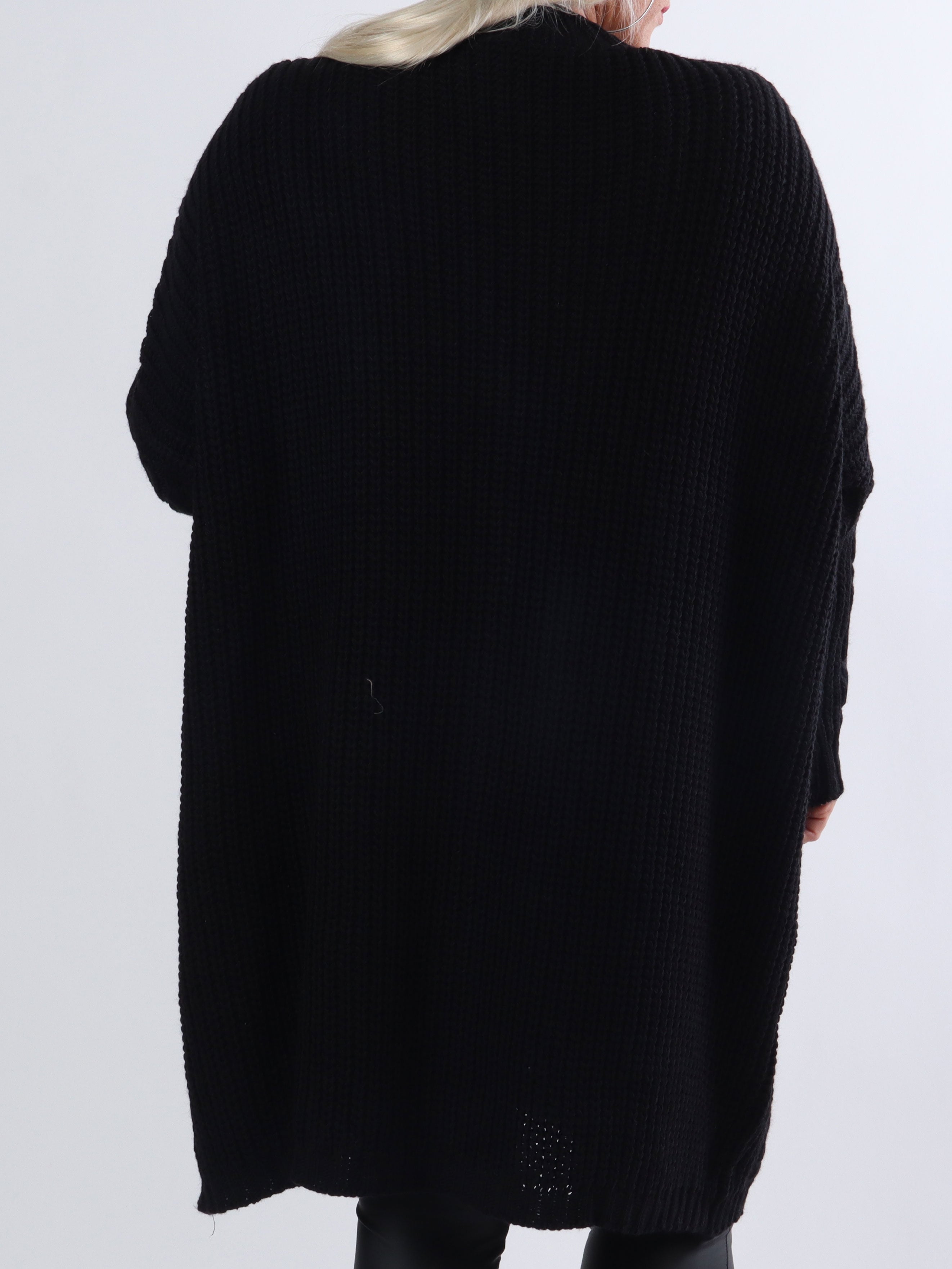 Noa - Plus size cardigan med kabelstrik